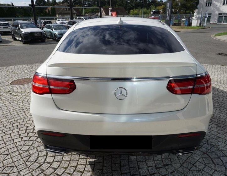 Mercedes-Benz GLE 5