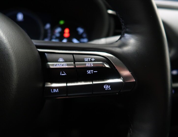 Mazda CX-30 SUV / Terénní 2,0 l 90 kw