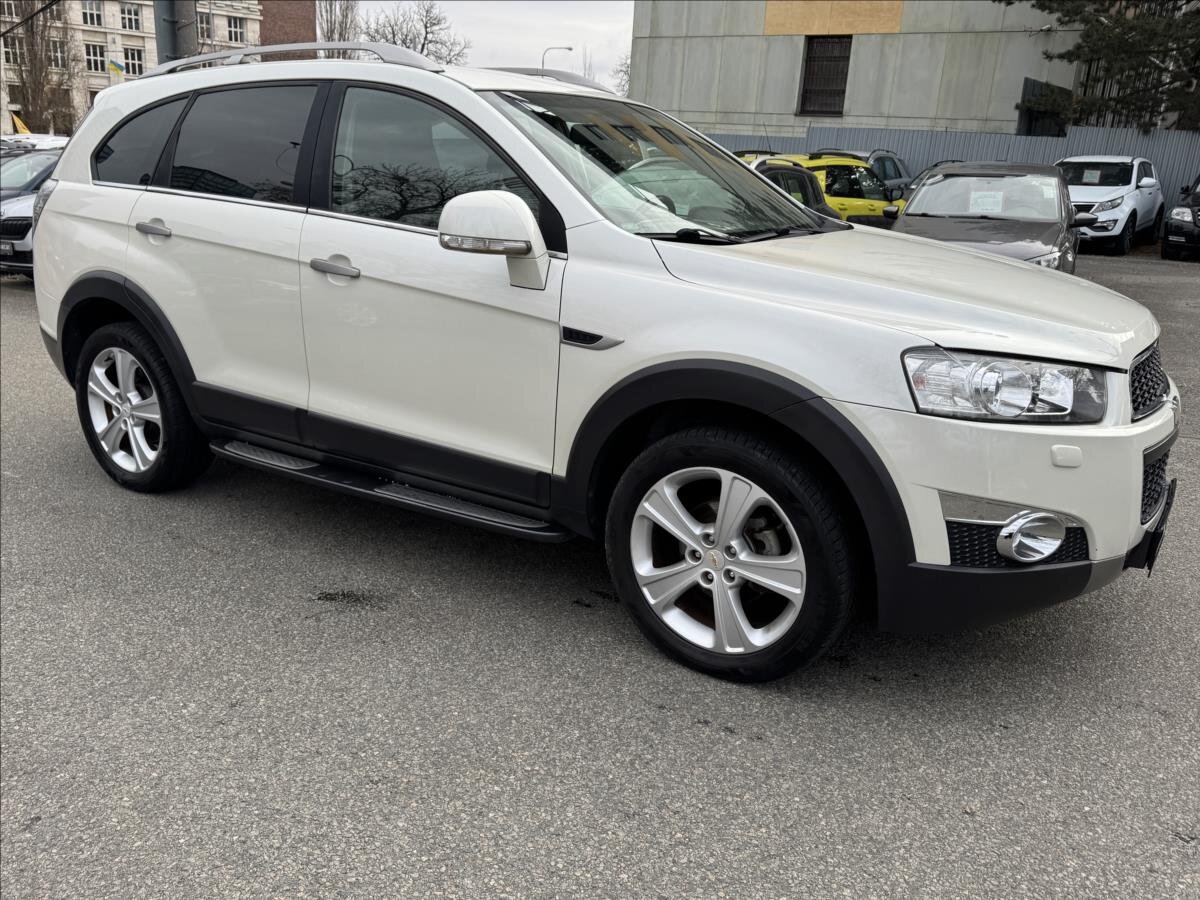 Chevrolet Captiva SUV 2,2 l 135 kw