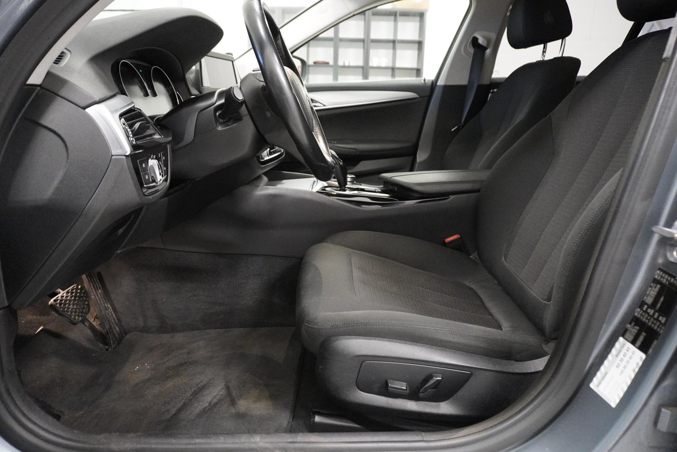 BMW Řada 5 Kombi 2,0 l 140 kw