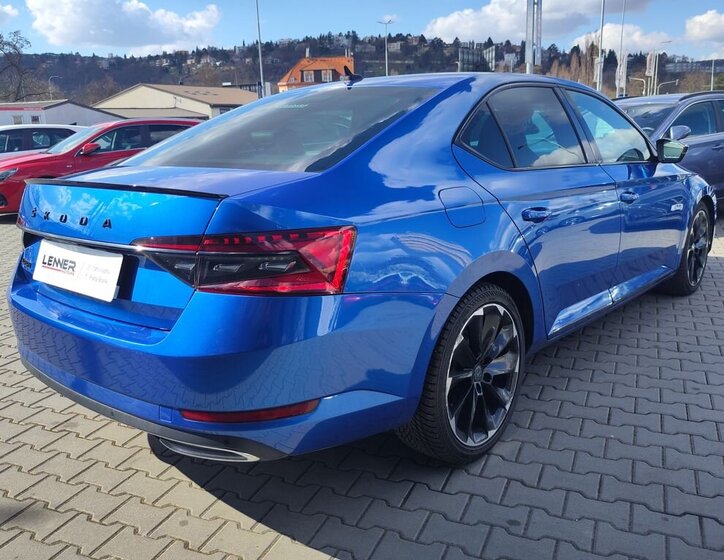 Škoda Superb Liftback 2,0 l 147 kw