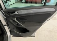 Volkswagen Tiguan 30
