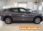 Alfa Romeo Stelvio SUV 2,1 l 140 kw