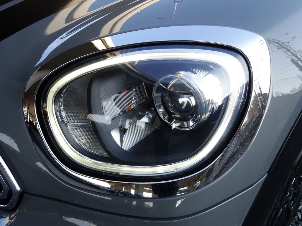 Mini Ostatní Kombi 1,5 l 165 kw