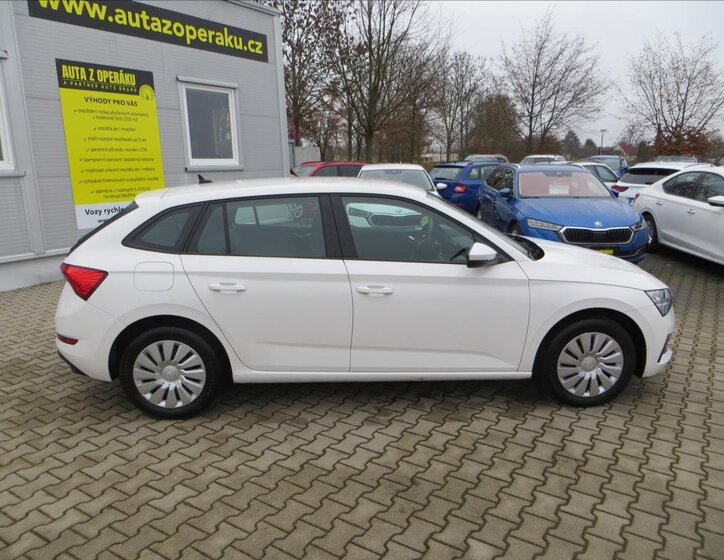 Škoda Scala Hatchback 1,5 l 110 kw