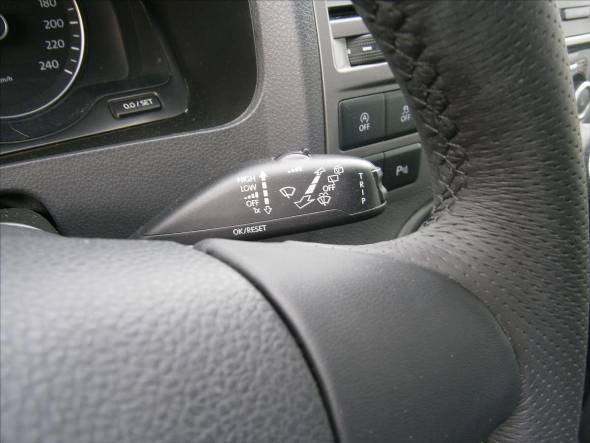 Volkswagen Multivan Kombi 2,0 l 103 kw