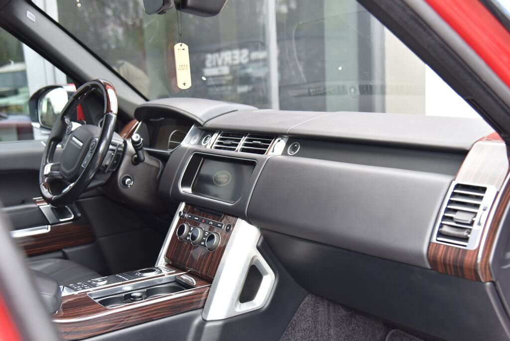 Land Rover Range Rover SUV / Terénní 4,4 l 250 kw