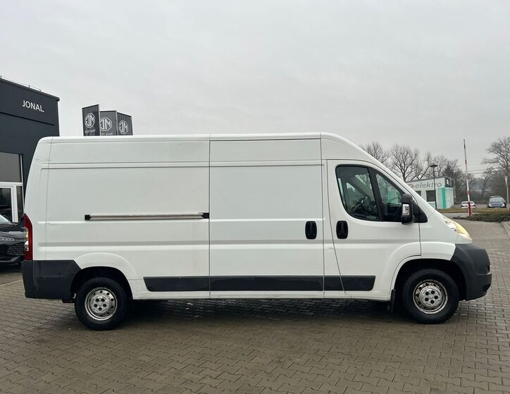 Peugeot Boxer Skříň 2,2 l 110 kw