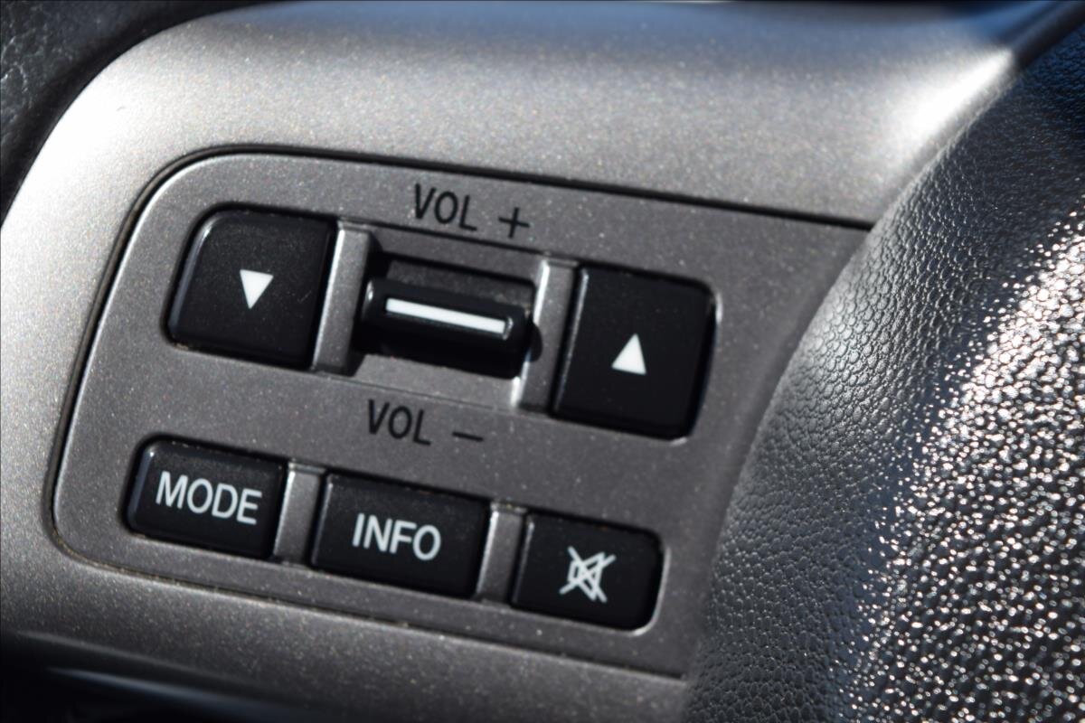 Mazda 2 Hatchback 1,3 l 55 kw