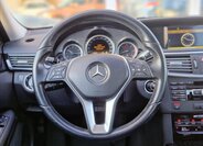 Mercedes-Benz Třídy E Sedan / Limuzína 3,0 l 195 kw