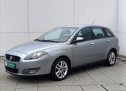 Fiat Croma Kombi 1,9 l 88 kw