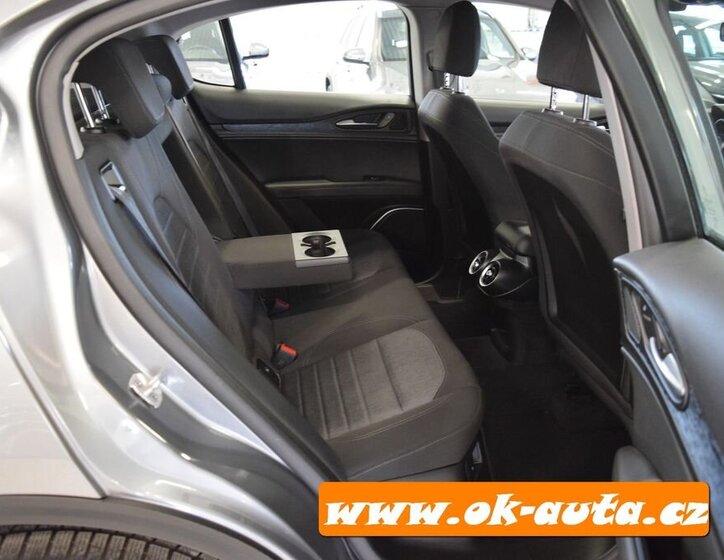 Alfa Romeo Stelvio SUV 0,0 150 kw