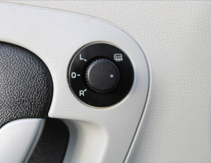 Škoda Roomster MPV 1,4 l 63 kw