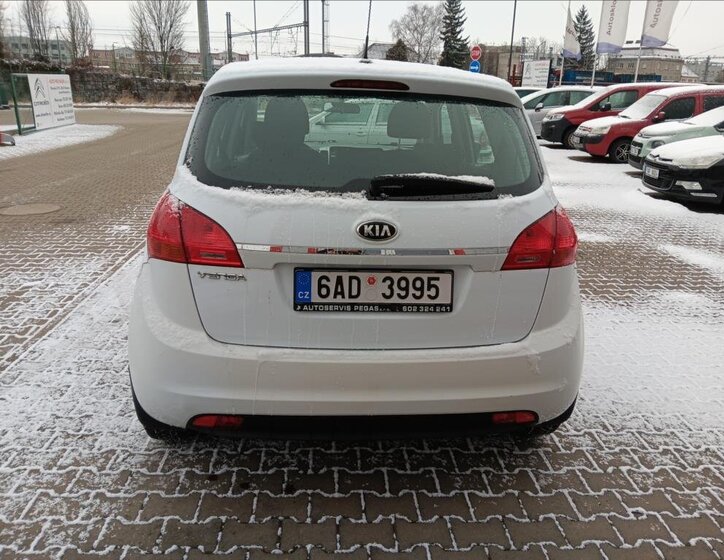 KIA Venga MPV 1,4 l 66 kw