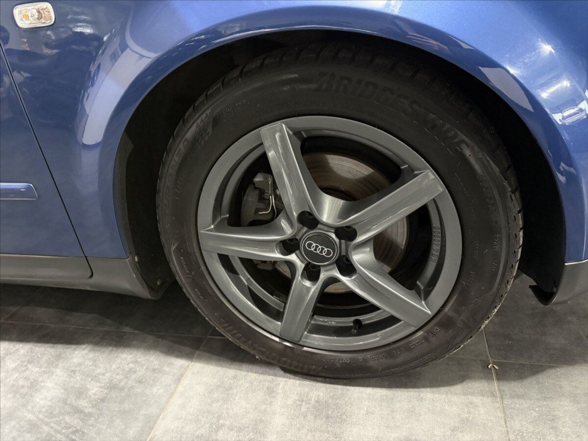 Audi A4 Sedan 2,0 l 96 kw