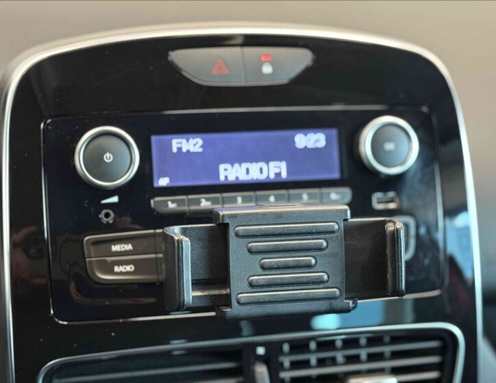 Renault Clio Hatchback 1,1 l 54 kw