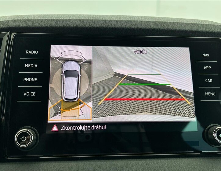 Škoda Karoq SUV / Terénní 1,5 l 110 kw