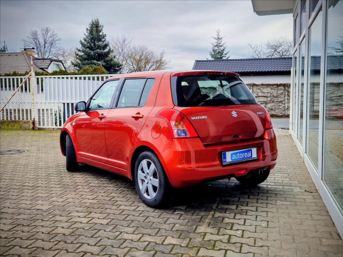 Suzuki Swift Hatchback 1,2 l 55 kw