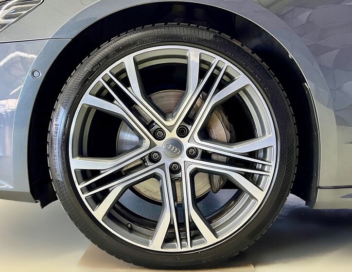 Audi A7 Sedan / Limuzína 3,0 l 210 kw