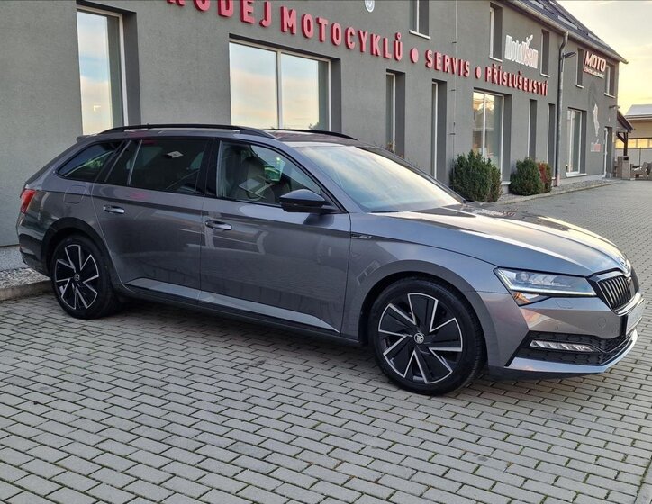 Škoda Superb 2