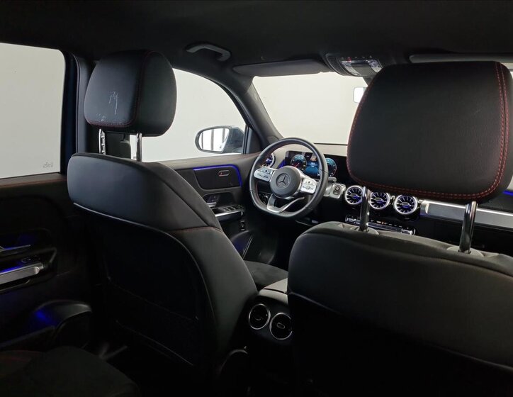 Mercedes-Benz GLB 21