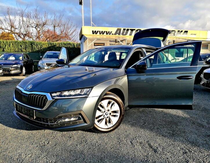 Škoda Octavia 1