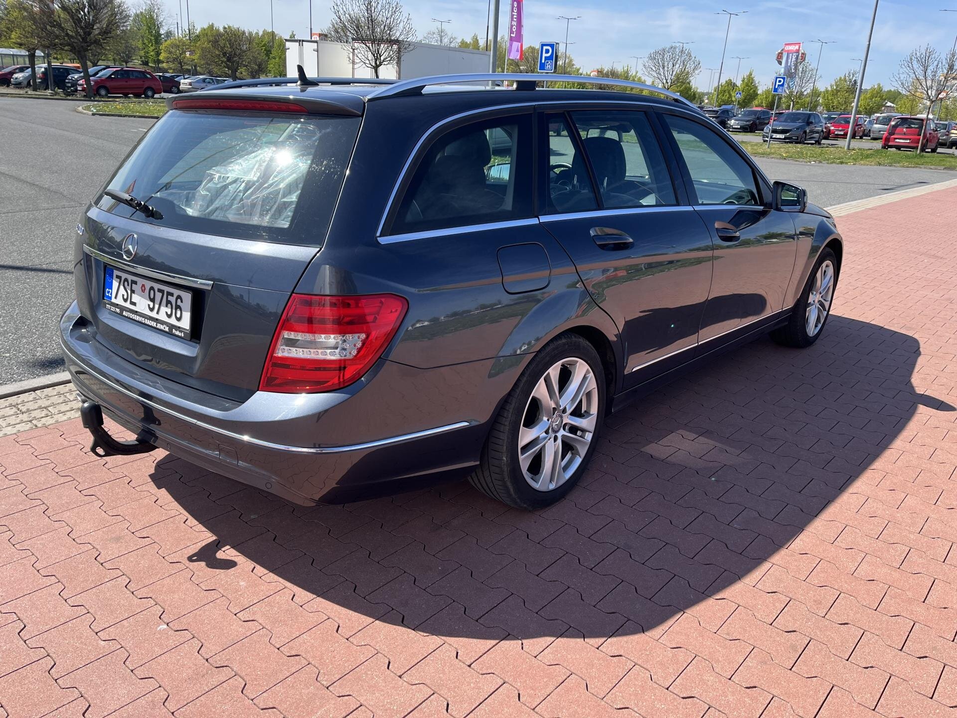 Mercedes-Benz Třídy C Kombi 1,8 l 135 kw