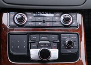 Audi A8 Sedan / Limuzína 4,2 l 273 kw