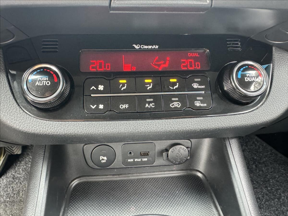 KIA Sportage SUV / Terénní 2,0 l 135 kw
