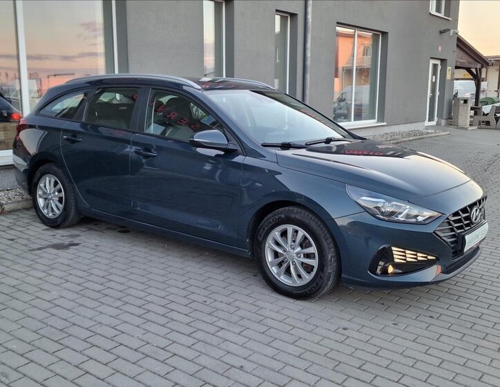 Hyundai i30 Kombi 1,6 l 85 kw