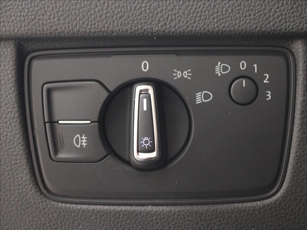 Volkswagen Passat Kombi 2,0 l 110 kw