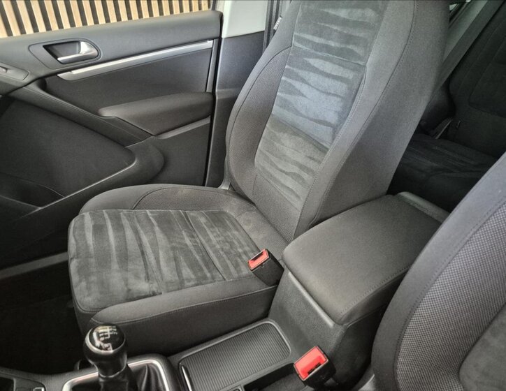 Volkswagen Tiguan SUV 2,0 l 103 kw