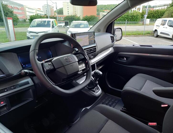 Toyota ProAce Verso 7