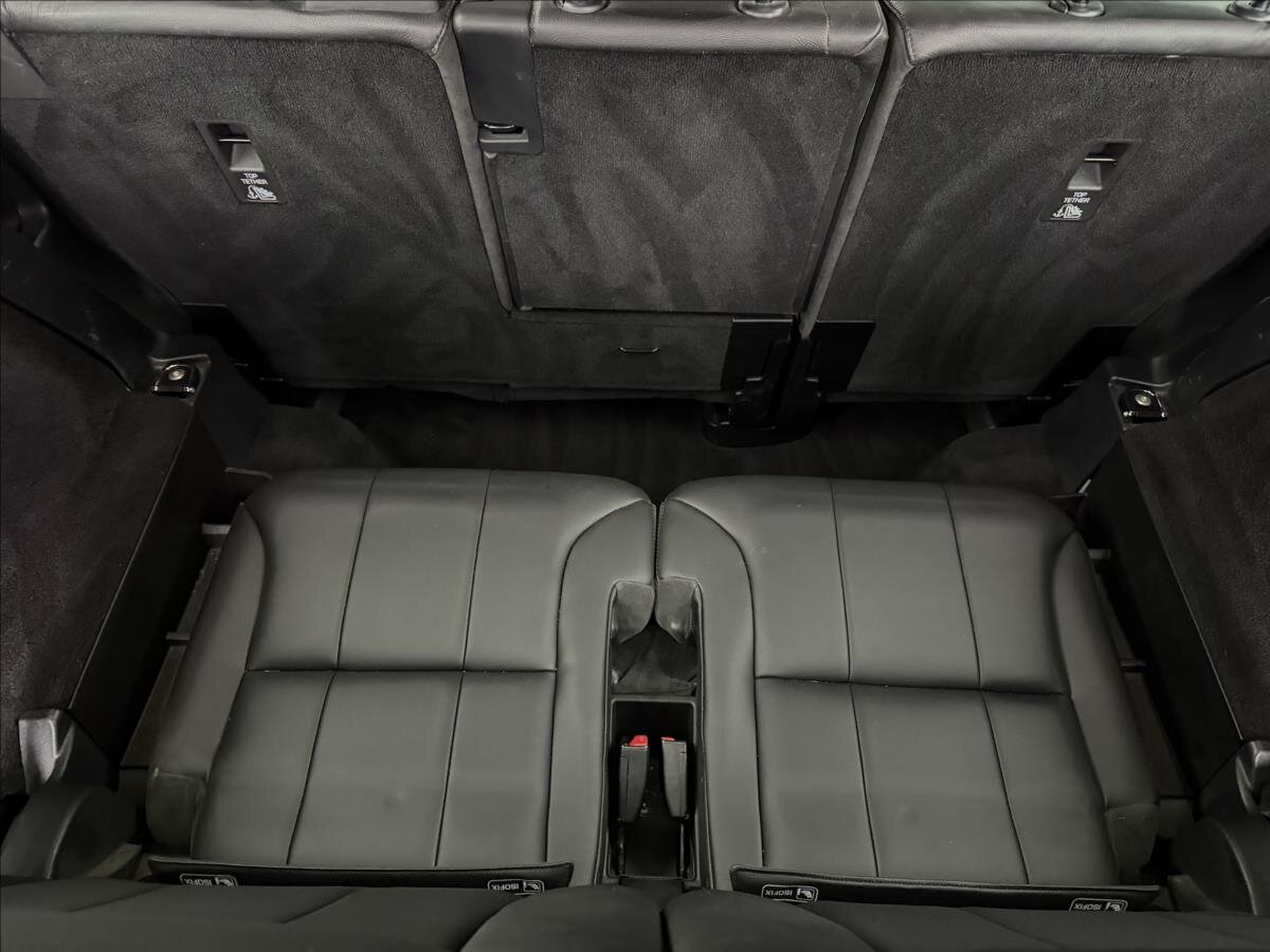 Land Rover Discovery SUV / Terénní 3,0 l 190 kw