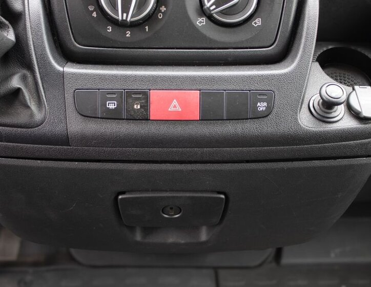 Citroën Jumper Skříň 2,2 l 103 kw