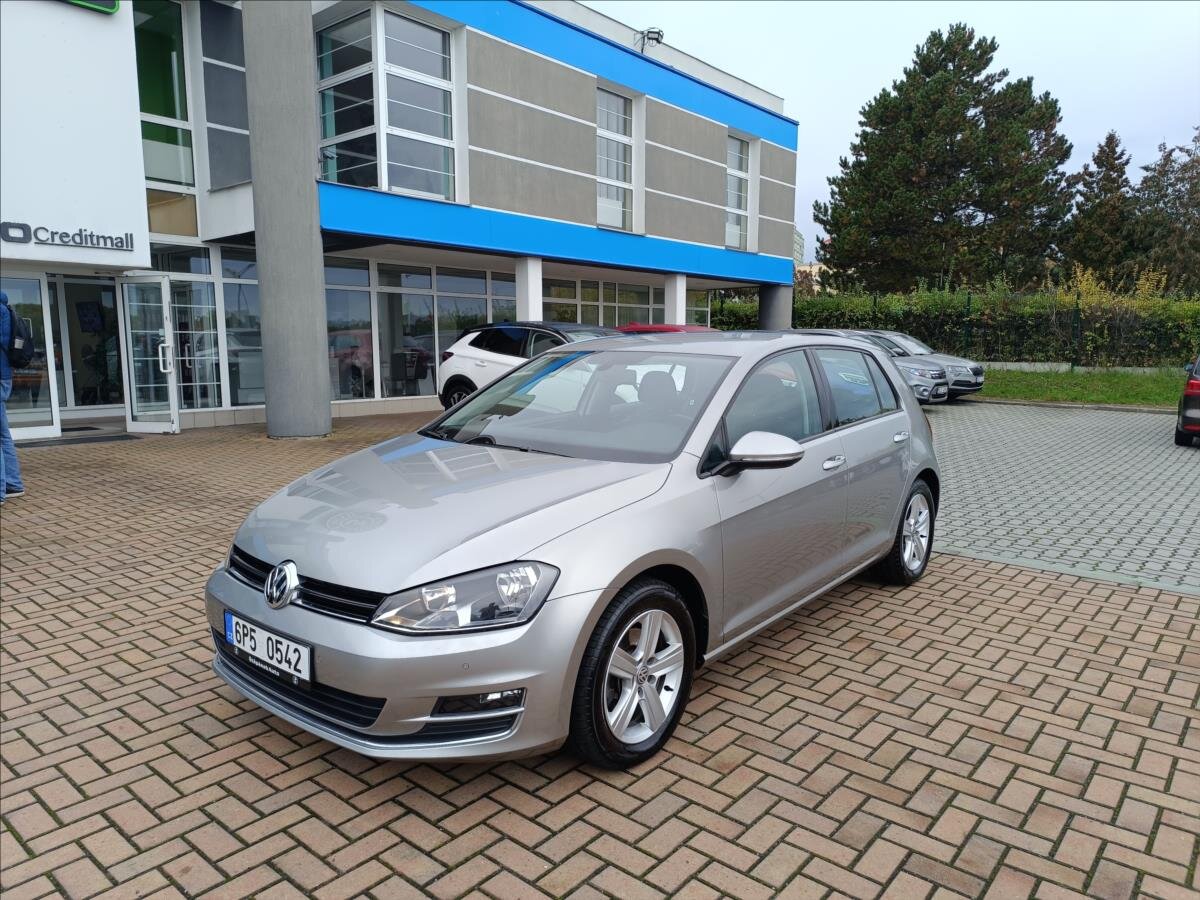 Volkswagen Golf Hatchback 1,4 l 110 kw