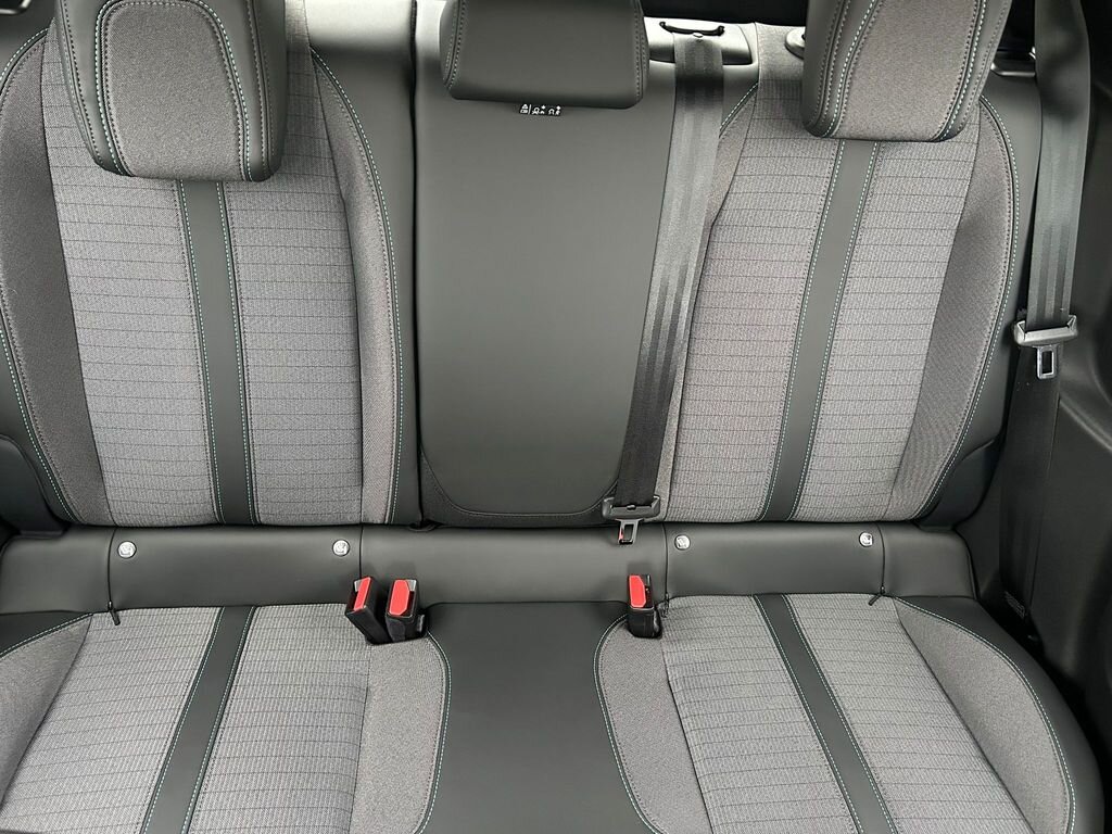 Peugeot 208 Hatchback 1,2 l 74 kw