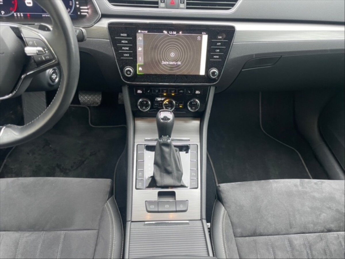 Škoda Superb Kombi 1,5 l 110 kw