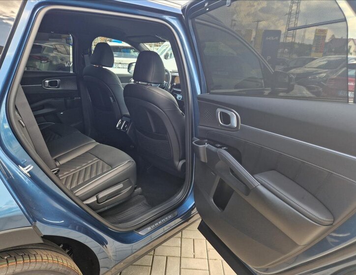 KIA Sorento SUV / Terénní 2,2 l 142 kw