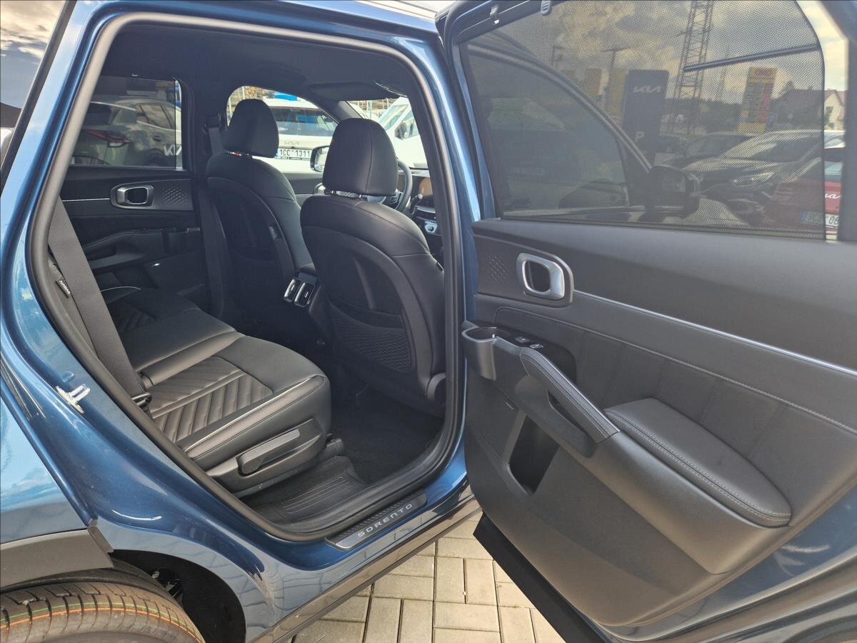 KIA Sorento SUV / Terénní 2,2 l 142 kw