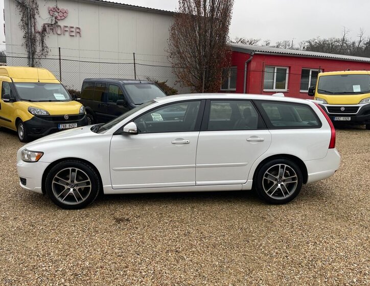 Volvo V50 2