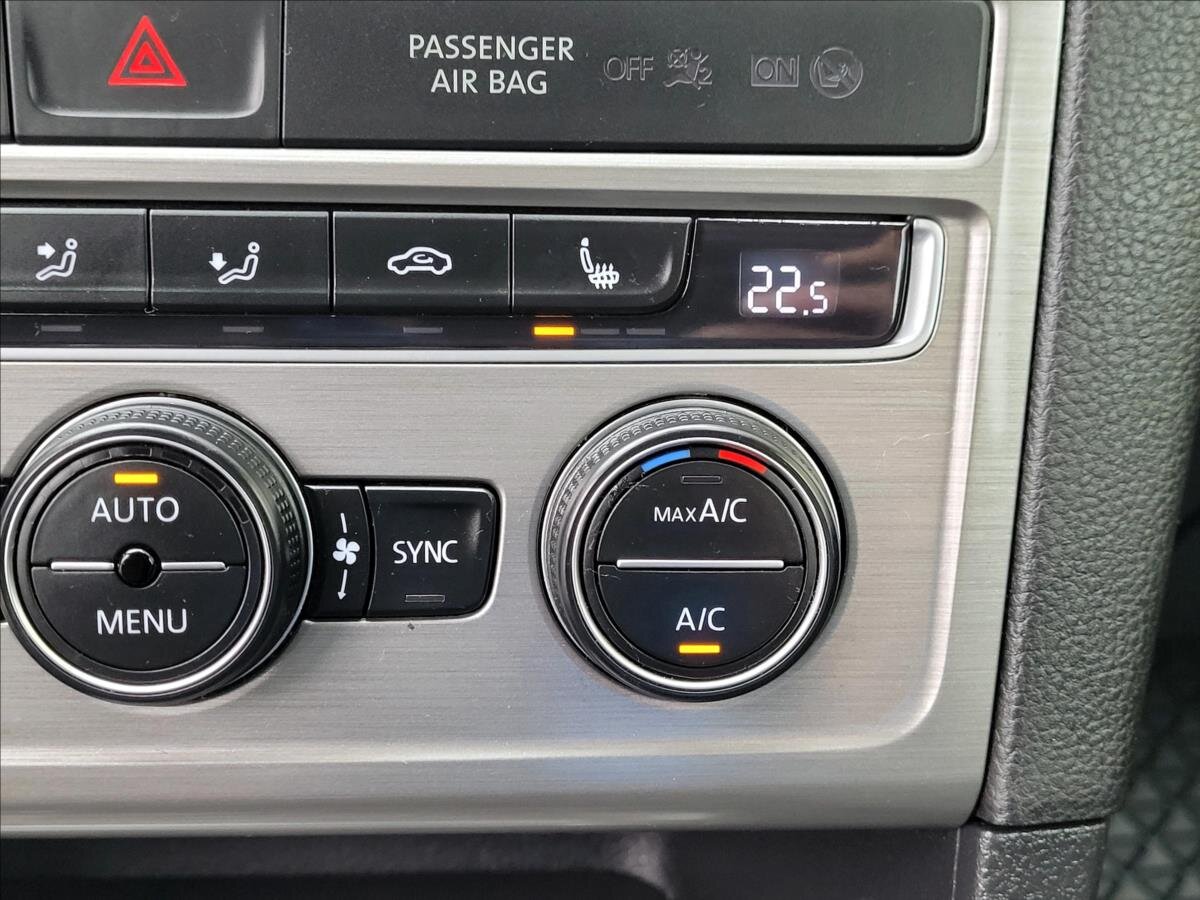 Volkswagen Golf Sportsvan MPV 1,2 l 81 kw