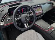 Mercedes-Benz Třídy E 9