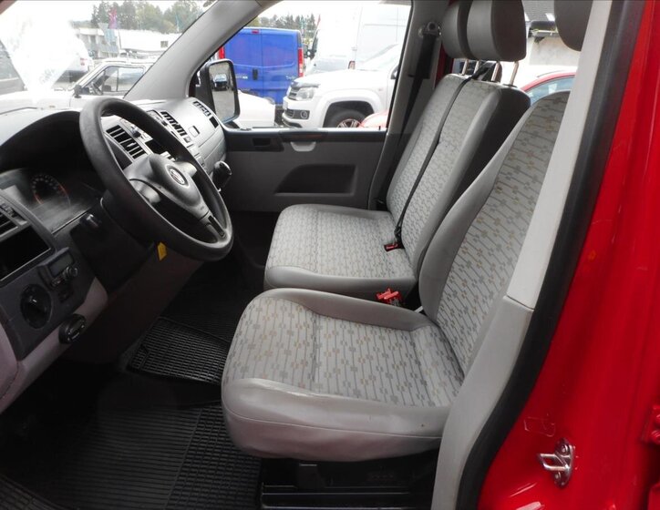 Volkswagen Transporter 17