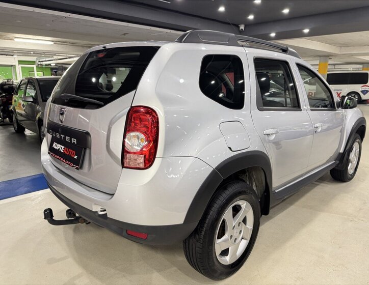 Dacia Duster SUV / Terénní 1,6 l 77 kw