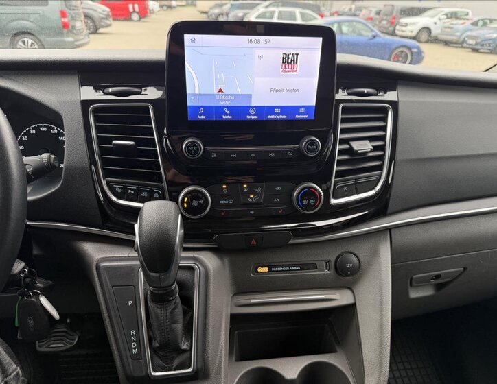Ford Tourneo Custom MPV 2,0 l 136 kw