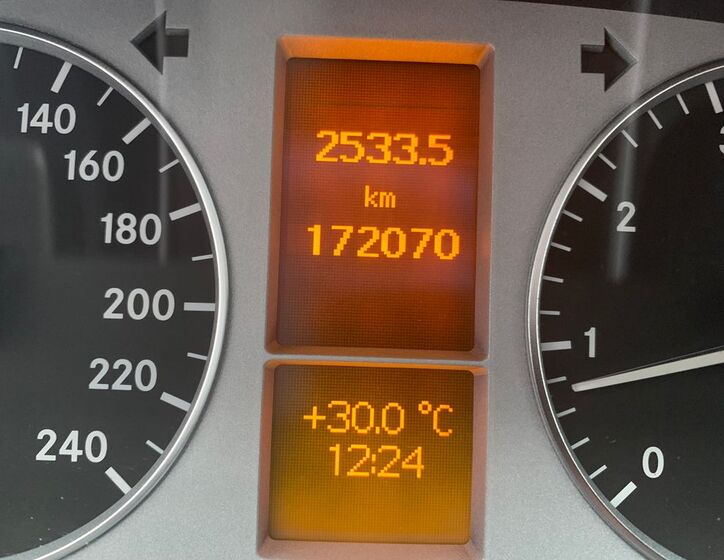 Mercedes-Benz Třídy B 9