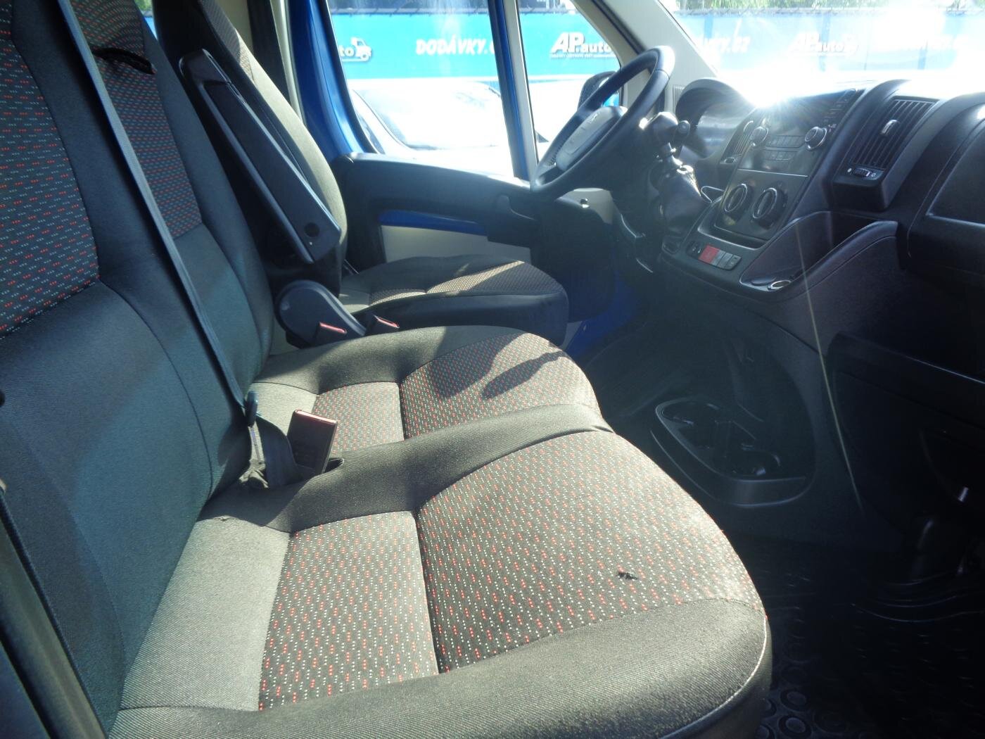 Peugeot Boxer Valník 2,0 l 96 kw