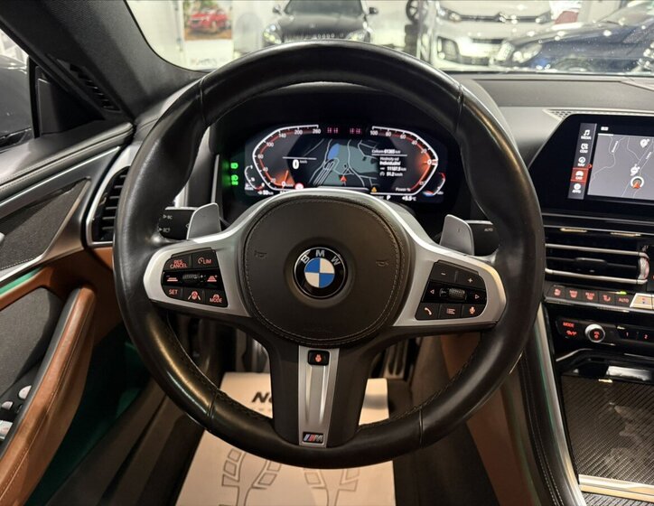 BMW Řada 8 Sedan / Limuzína 3,0 l 250 kw