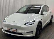 Tesla Model Y 1